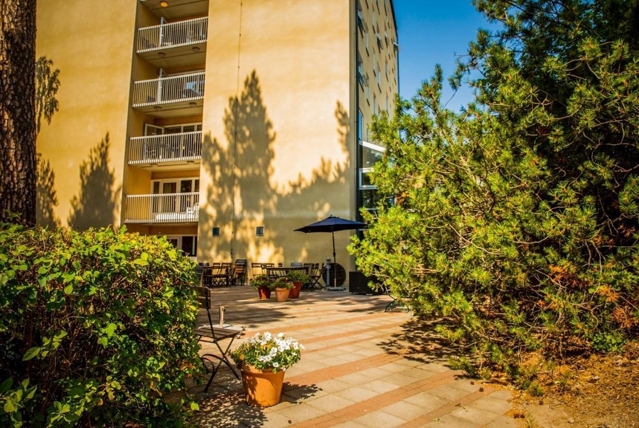 Hotel Moerby - Hospital 3*
